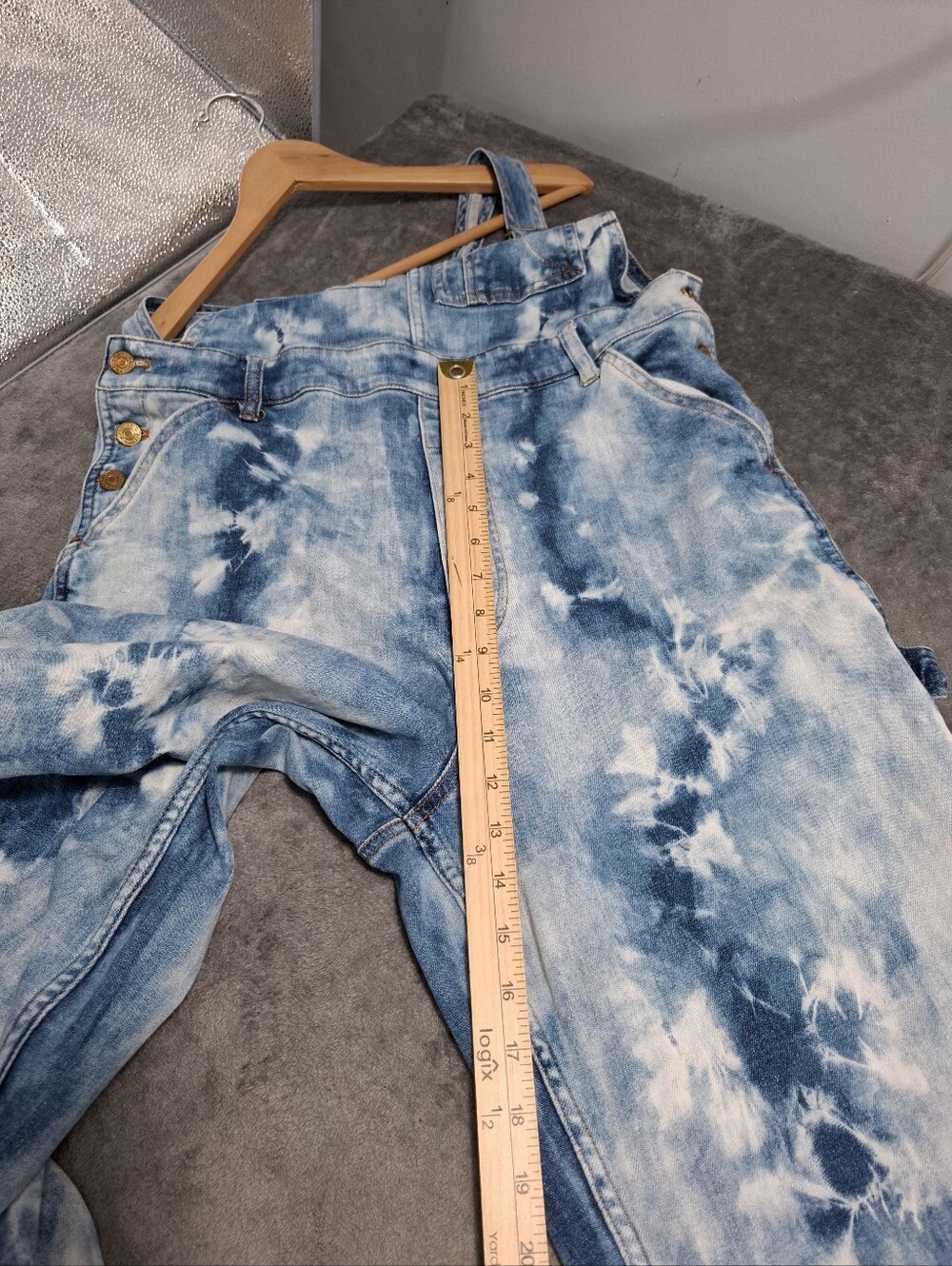 Pilcro Bleached Tie-Dye Light Blue Denim Overalls Women's Jeans Size 31 - Picture 8 of 14